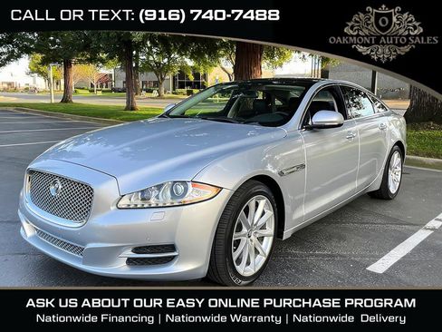 Used 2013 Jaguar XJ RWD image 4