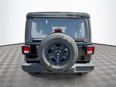 Used 2022 Jeep Wrangler Unlimited Sport AWD/4WD image 7