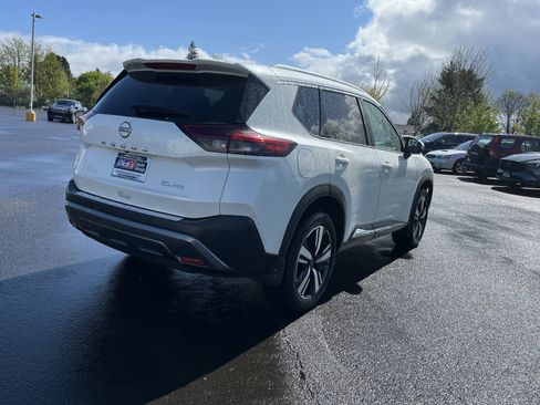 Used 2023 Nissan Rogue SL w/ SL Premium Package AWD/4WD image 5
