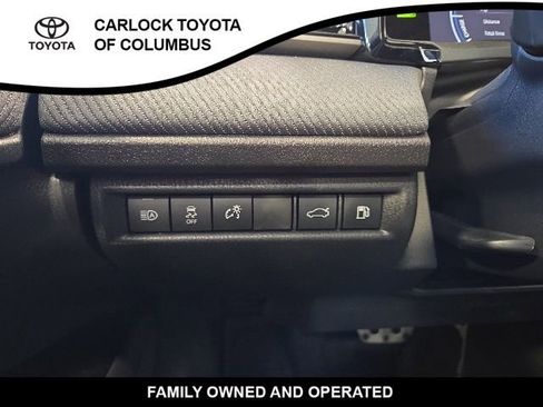 Used 2026 Toyota Camry SE FWD image 24