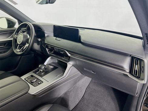 Used 2025 MAZDA CX-90 3.3 Turbo w/ Premium Plus Pkg image 32