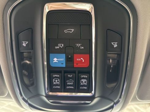 Used 2022 Jeep Grand Cherokee Limited 4xe AWD/4WD image 51