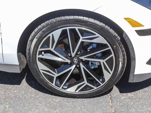 Certified 2024 Hyundai Ioniq 6 SEL AWD/4WD image 12