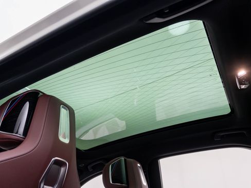 New 2026 BMW i7 xDrive60 w/ Executive Package image 19