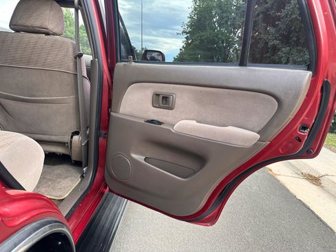 Used 1997 Toyota 4Runner SR5 AWD/4WD image 21