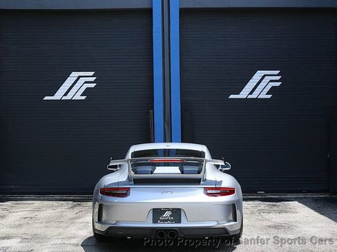 Used 2018 Porsche 911 GT3 w/ Sport Chrono Package RWD image 7