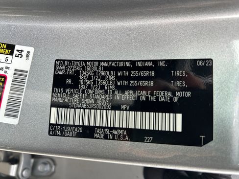Used 2024 Toyota Grand Highlander AWD image 34