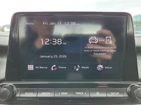 Used 2024 Kia Forte LXS image 9