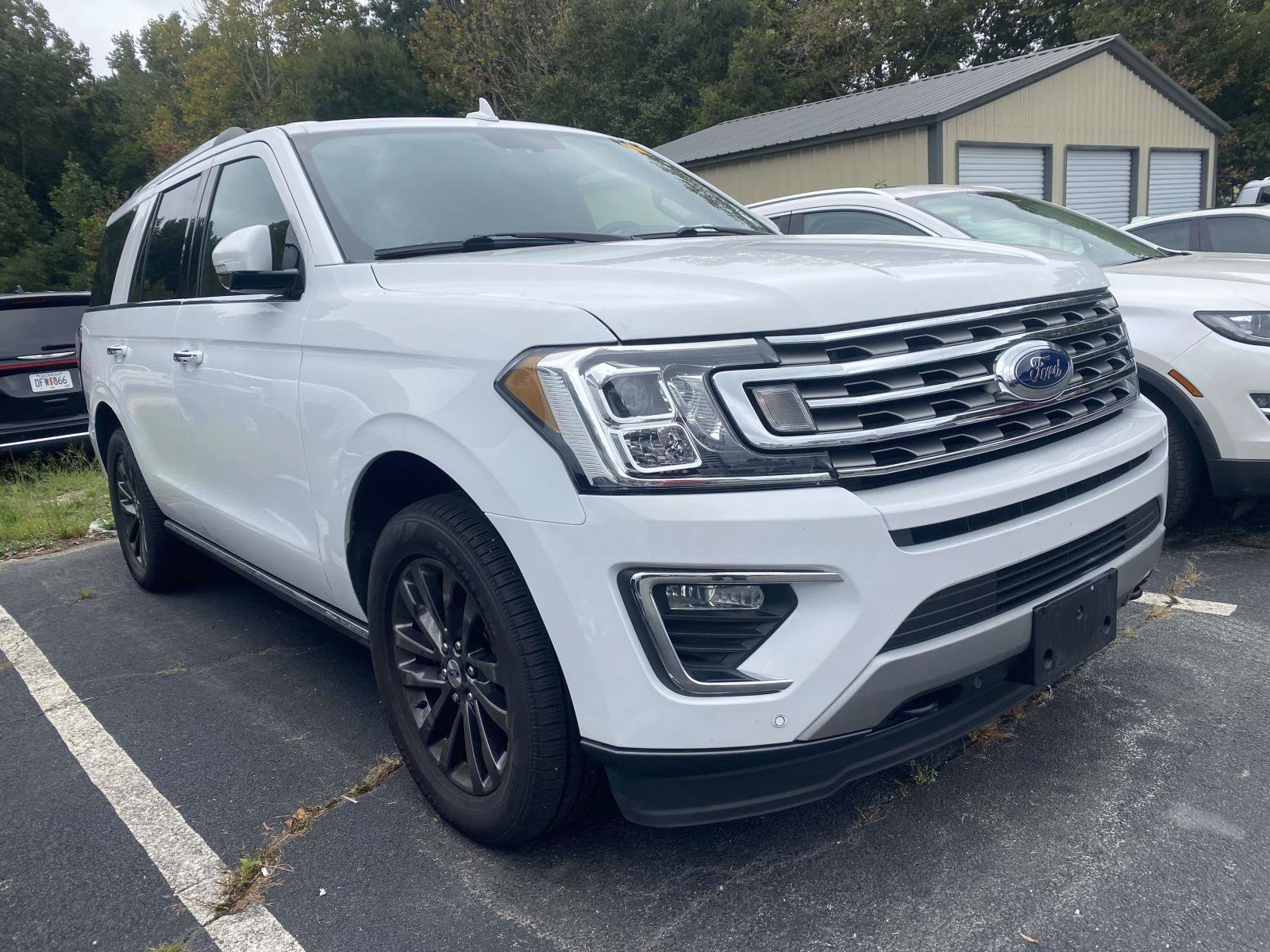 Used 2019 Ford Expedition Limited w/ Cargo Package AWD/4WD image 2