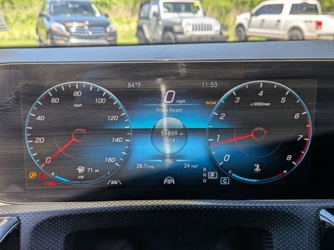 Used 2023 Mercedes-Benz CLA 250 w/ Premium Package image 37