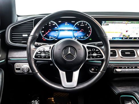 Certified 2022 Mercedes-Benz GLS 450 4MATIC image 19