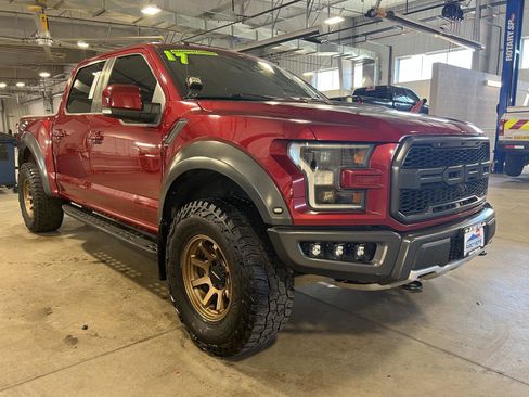 Used 2017 Ford F150 Raptor w/ Equipment Group 802A Luxury image 3