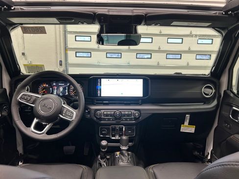 New 2026 Jeep Wrangler Sahara image 31