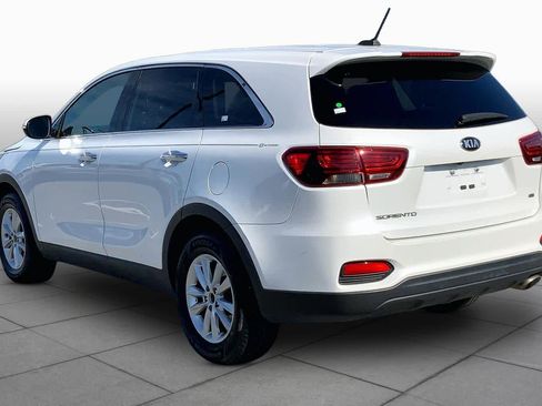 Used 2020 Kia Sorento L FWD image 12