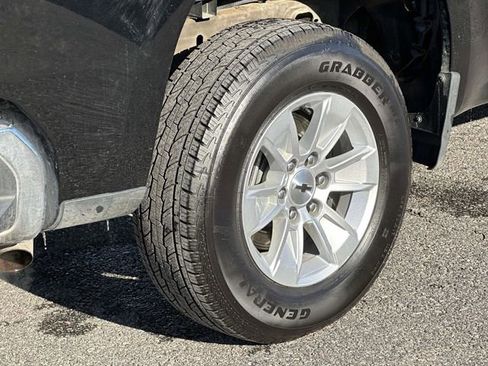 Used 2023 Chevrolet Silverado 1500 LT image 29