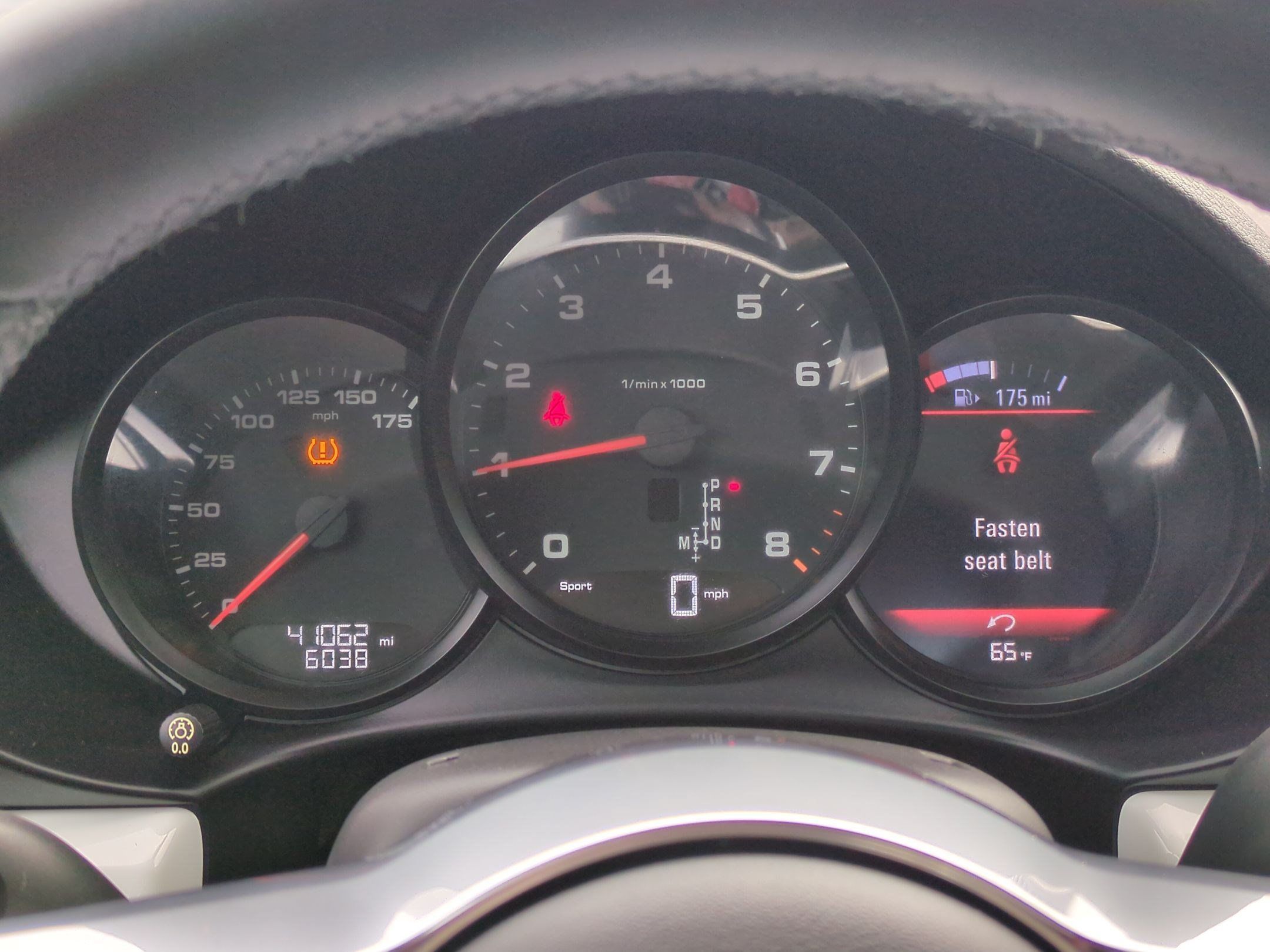 Used 2018 Porsche 718 Cayman RWD image 20