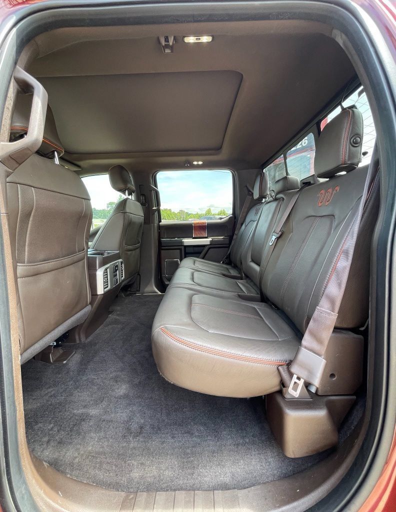 Used 2015 Ford F150 King Ranch w/ Equipment Group 601A Luxury AWD/4WD image 27
