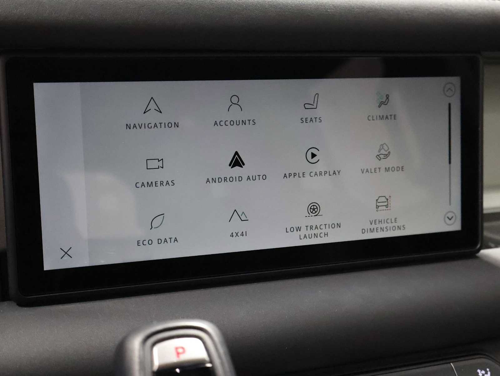 Used 2024 Land Rover Defender 110 X-Dynamic SE AWD/4WD image 30