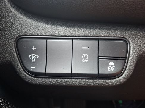 Used 2024 Kia Seltos LX AWD/4WD image 25
