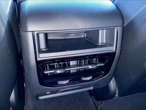 New 2026 Jeep Grand Cherokee Limited AWD/4WD image 17