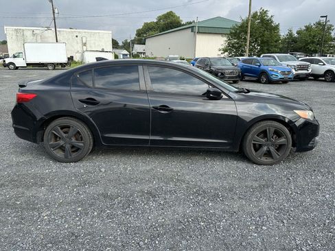 Used 2014 Acura ILX w/ Premium Package FWD image 9