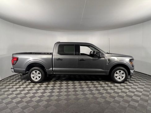 Used 2025 Ford F150 XLT image 5