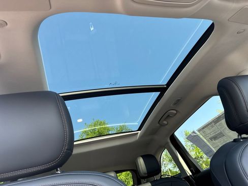 New 2026 Lincoln Nautilus Reserve AWD/4WD image 25