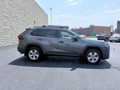 Used 2021 Toyota RAV4 XLE w/ Convenience Package AWD/4WD image 6