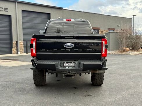 Used 2023 Ford F350 Lariat w/ Tow Technology Package image 9