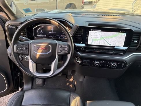 Used 2025 GMC Sierra 1500 SLT AWD/4WD image 22