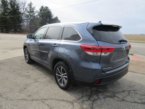 Used 2017 Toyota Highlander XLE w/ Protection Package #3 image 3