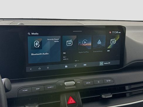 Used 2025 Kia K4 FWD image 19