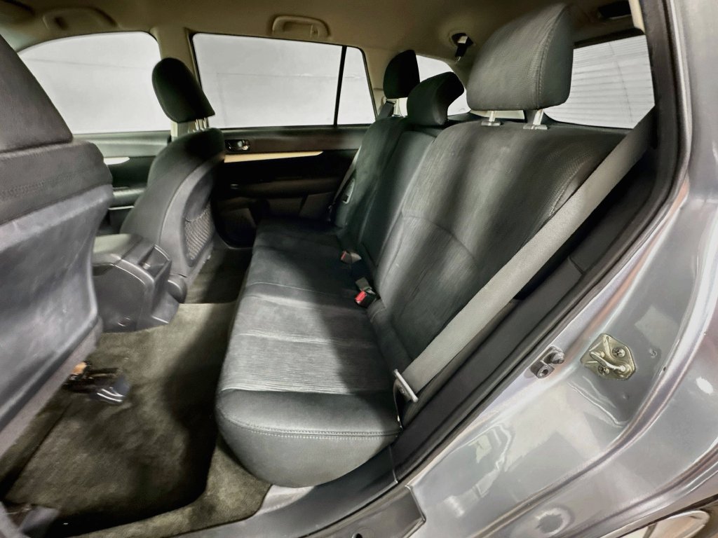 Used 2013 Subaru Outback 2.5i AWD/4WD image 26