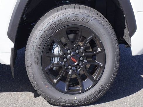 New 2025 Toyota Tundra Limited image 5