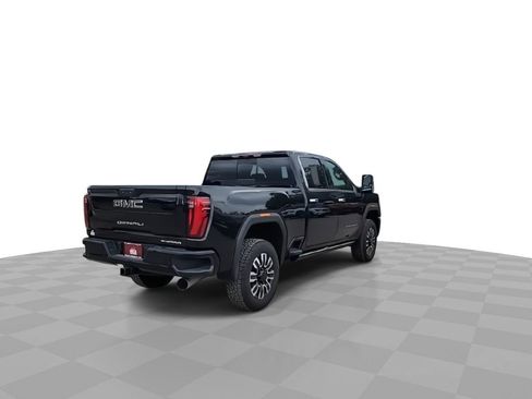 New 2026 GMC Sierra 2500 Denali Ultimate image 8