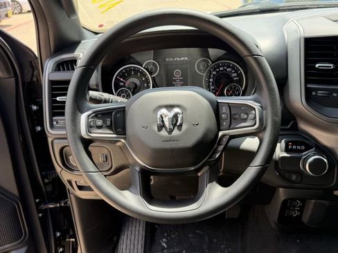 New 2026 RAM 1500 Express image 25