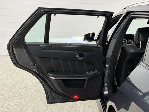 Used 2014 Mercedes-Benz E 63 AMG S-Model image 61