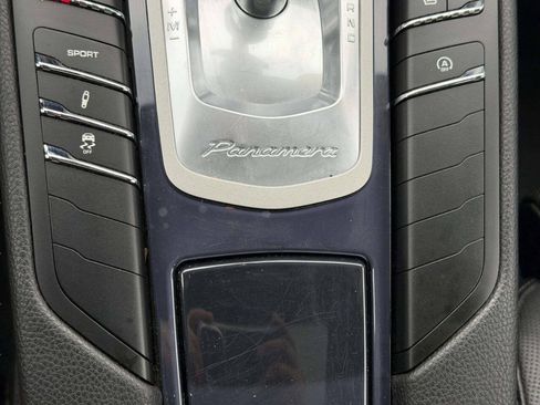 Used 2016 Porsche Panamera 4 Edition AWD/4WD image 26