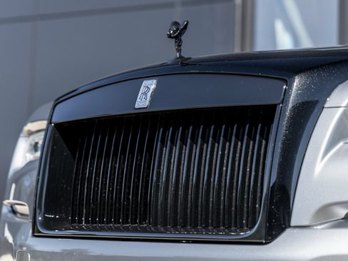 Used 2017 Rolls-Royce Wraith image 20