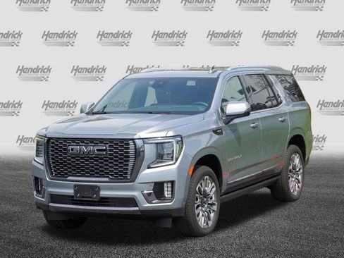 Used 2024 GMC Yukon Denali Ultimate w/ LPO, Illumination Package AWD/4WD image 5