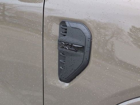 New 2026 Ford Ranger XLT w/ FX4 Off-Road Package image 14