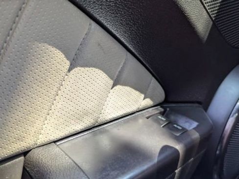 Used 2012 Ford Mustang Premium image 28