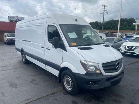 Used 2015 Mercedes-Benz Sprinter 2500 w/ Driver Efficiency Package image 1