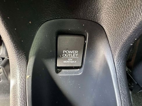 Used 2019 Honda HR-V Sport image 20