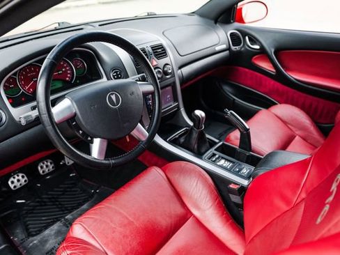 Used 2004 Pontiac GTO image 2