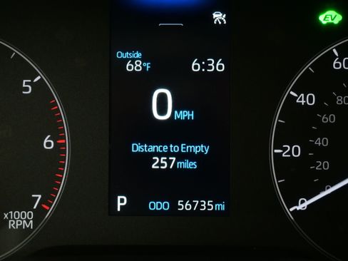 Used 2024 Toyota Corolla LE FWD image 21