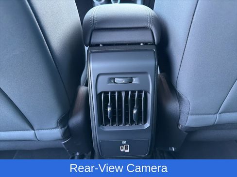 Used 2024 Alfa Romeo Tonale Ti image 18