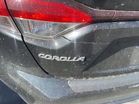 Used 2020 Toyota Corolla LE w/ Carpet Mat Package (TMS) FWD image 15