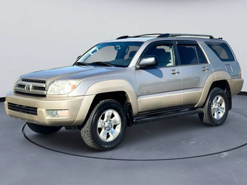 Used 2004 Toyota 4Runner Sport AWD/4WD image 2