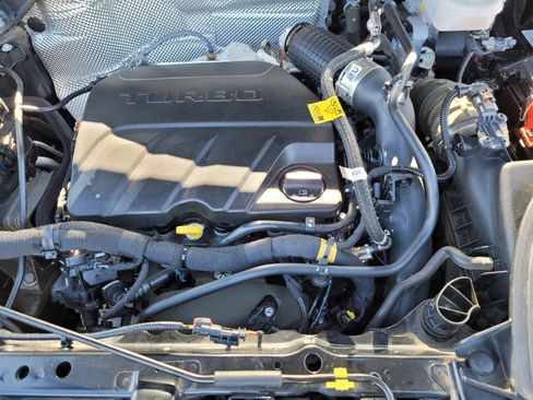 Used 2024 Chevrolet TrailBlazer LS FWD image 23